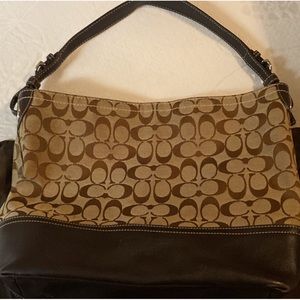 Coach purse, used good condition, Original dust bag.